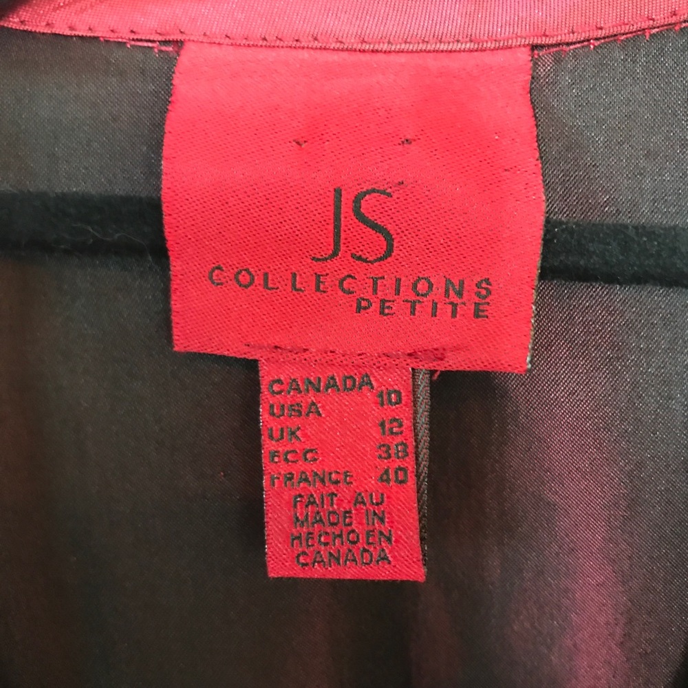 JS Collections Holiday Jacket - Picture 4 of 5